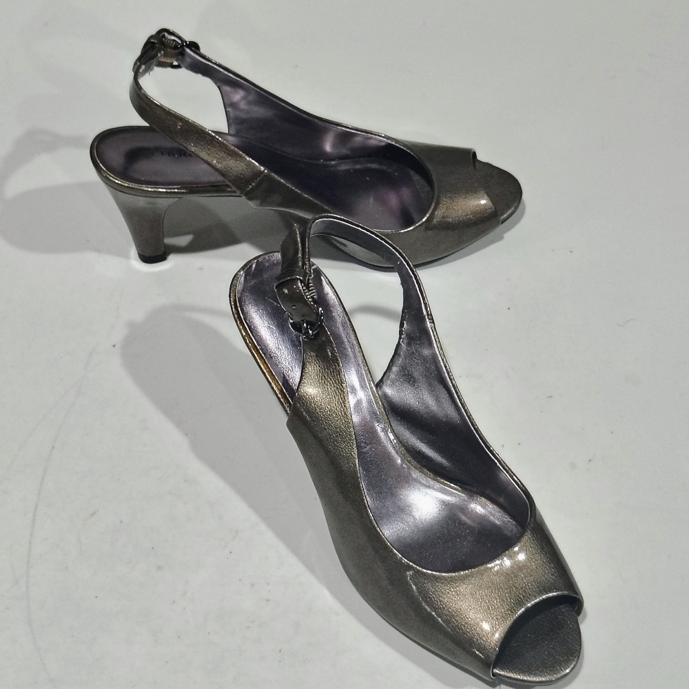Elegant Silver Peep-Toe Slingback Heels